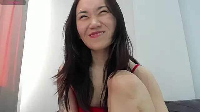 aenie online show from February 2025 08:51:02 AM