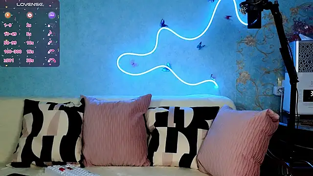 Snapshot of Anal_Girl_ chatting on January 2025 05:47:02 PM Anal Girl online show from January 2025 05:47:02 PM