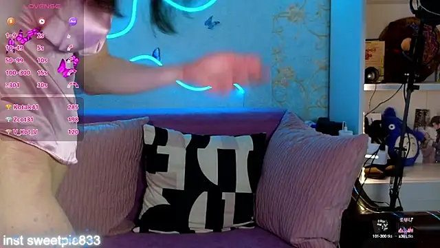 Snapshot of Anal_Girl_ chatting on March 2025 10:34:02 PM Anal Girl online show from March 2025 10:34:02 PM