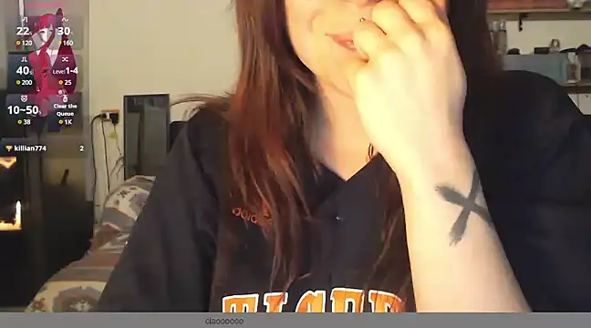 Snapshot of complicata_mente chatting on January 2025 08:22:02 PM complicata mente online show from January 2025 08:22:02 PM