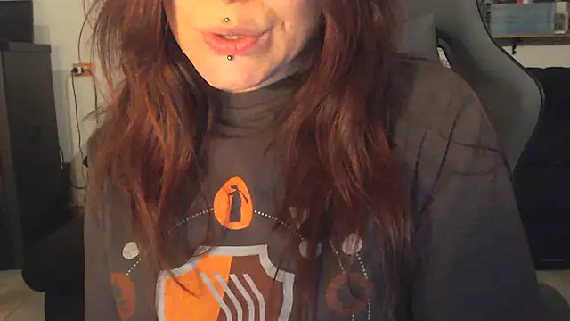 Snapshot of complicata_mente chatting on February 2025 10:14:02 PM complicata mente online show from February 2025 10:14:02 PM