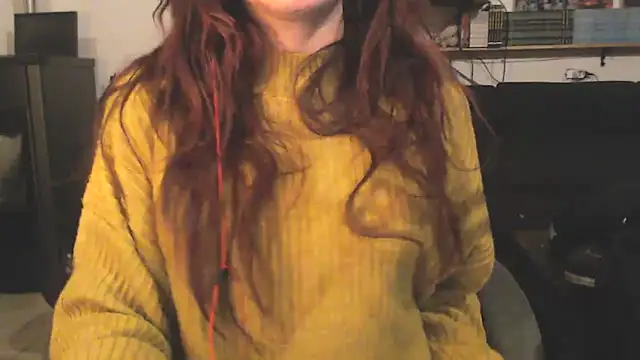 Snapshot of complicata_mente chatting on March 2025 09:37:01 PM complicata mente online show from March 2025 09:37:01 PM