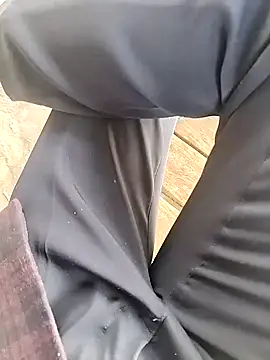 Snapshot of nidansohib1230 chatting on December 2024 08:23:02 AM nidansohib1230 online show from December 2024 08:23:02 AM