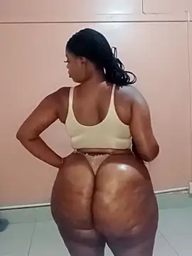 Snapshot of Luciouslips00 chatting on March 2026 10:35:01 PM Luciouslips00 online show from March 2026 10:35:01 PM