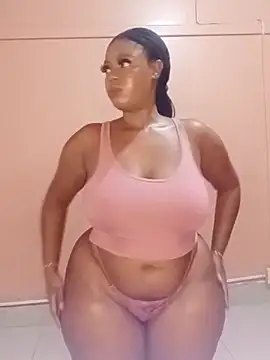 Snapshot of Luciouslips00 chatting on April 2026 12:59:01 PM Luciouslips00 online show from April 2026 12:59:01 PM