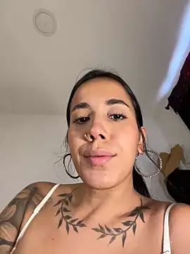 Snapshot of AndyFire69 chatting on February 2025 02:33:02 PM AndyFire69 online show from February 2025 02:33:02 PM