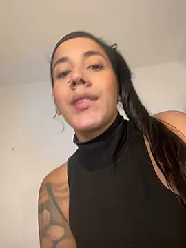 Snapshot of AndyFire69 chatting on February 2025 10:52:02 PM AndyFire69 online show from February 2025 10:52:02 PM