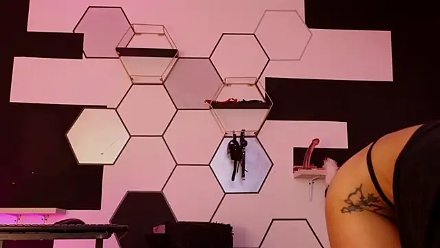 haileycat online show from February 2025 04:53:01 AM