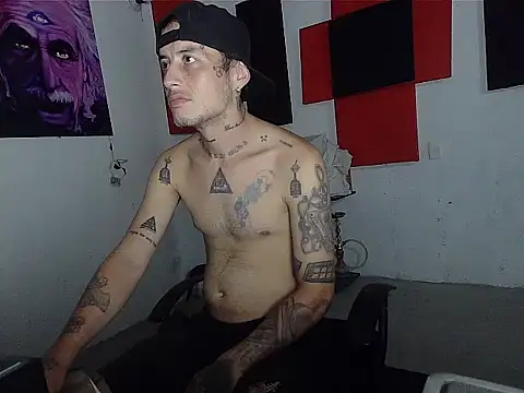 Snapshot of patrik_tattoo_ chatting on April 2026 05:21:01 AM patrik tattoo online show from April 2026 05:21:01 AM