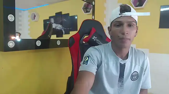 mau elixxx online show from January 2025 01:48:01 AM