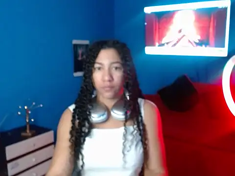 bellacrespalatina online show from November 2025 04:40:01 PM