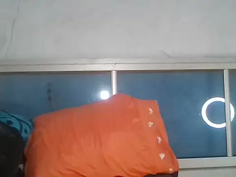 bellacrespalatina online show from January 2026 05:40:01 PM