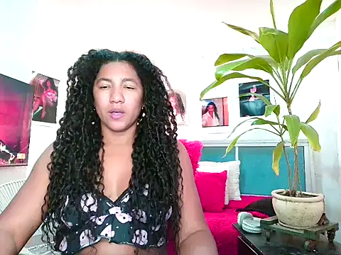 Snapshot of bellacrespalatina chatting on March 2026 04:45:02 AM bellacrespalatina online show from March 2026 04:45:02 AM