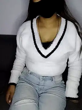 Snapshot of Surbhi_Ji chatting on December 2024 06:14:02 AM Surbhi Ji online show from December 2024 06:14:02 AM