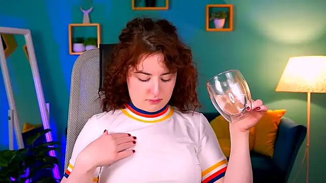 Snapshot of AnnTerry_ chatting on February 2025 05:20:02 PM AnnTerry online show from February 2025 05:20:02 PM