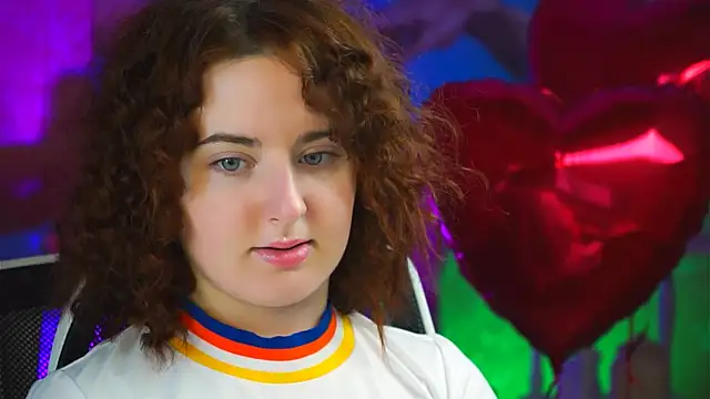 Snapshot of AnnTerry_ chatting on February 2025 02:43:02 PM AnnTerry online show from February 2025 02:43:02 PM