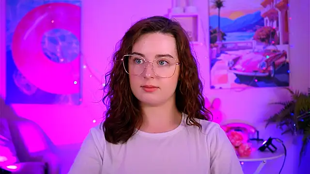 Snapshot of AnnTerry_ chatting on October 2025 08:44:02 AM AnnTerry online show from October 2025 08:44:02 AM