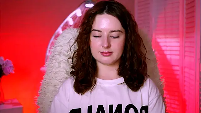 Snapshot of AnnTerry_ chatting on October 2025 12:12:02 PM AnnTerry online show from October 2025 12:12:02 PM