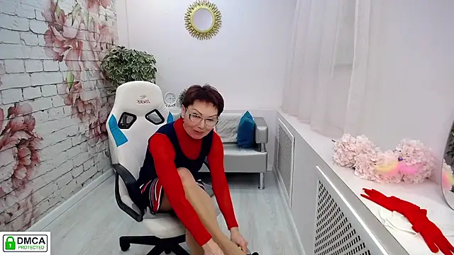 Snapshot of Cutie_Asya chatting on December 2024 08:52:01 AM Cutie Asya online show from December 2024 08:52:01 AM
