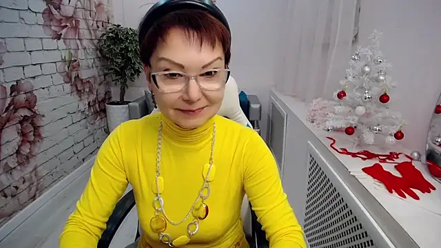 Snapshot of Cutie_Asya chatting on December 2024 04:56:01 AM Cutie Asya online show from December 2024 04:56:01 AM