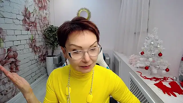 Snapshot of Cutie_Asya chatting on December 2024 09:28:02 AM Cutie Asya online show from December 2024 09:28:02 AM