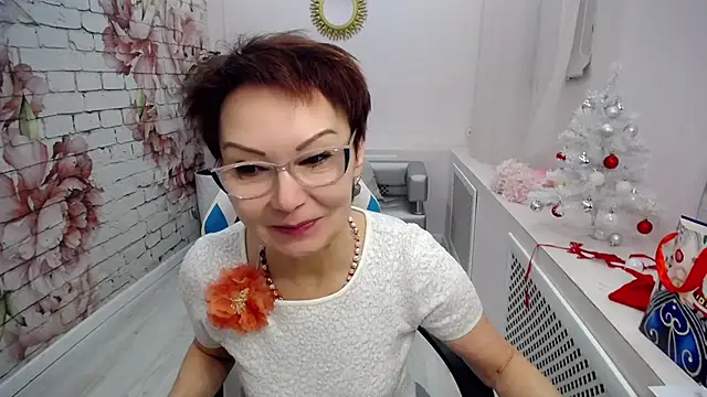 Snapshot of Cutie_Asya chatting on December 2024 04:53:02 AM Cutie Asya online show from December 2024 04:53:02 AM