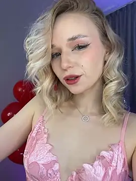 Snapshot of Eva_Millss chatting on February 2025 05:14:01 PM Eva Millss online show from February 2025 05:14:01 PM