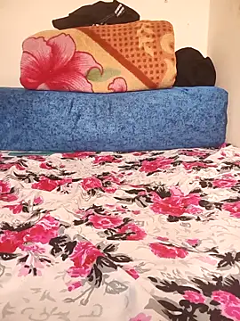 Snapshot of Hot__Mirchi chatting on March 2026 12:24:02 PM Hot Mirchi online show from March 2026 12:24:02 PM