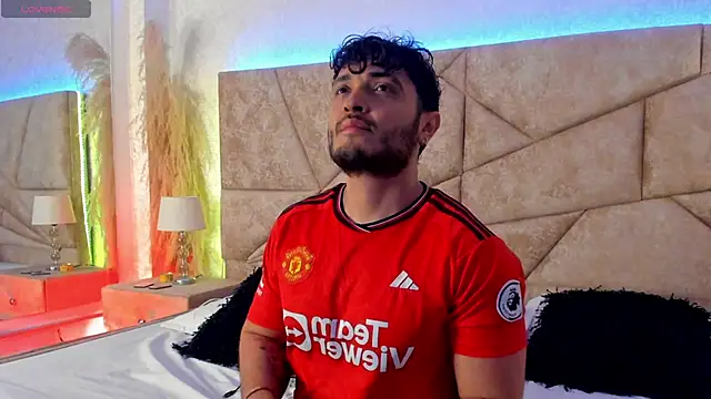 Snapshot of JossAckland chatting on January 2026 07:50:02 PM JossAckland online show from January 2026 07:50:02 PM