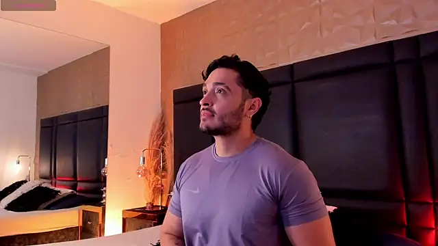 Snapshot of JossAckland chatting on February 2026 07:52:01 PM JossAckland online show from February 2026 07:52:01 PM