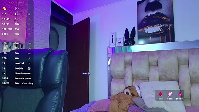 dakota Robbins  online show from December 2025 08:36:02 PM