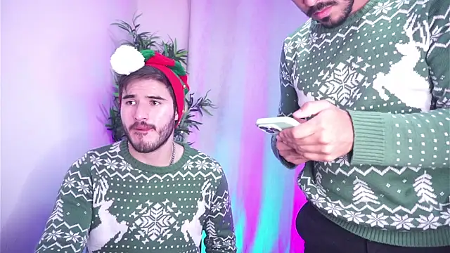 Snapshot of Tony_Wylie chatting on December 2025 10:50:01 PM Tony Wylie online show from December 2025 10:50:01 PM