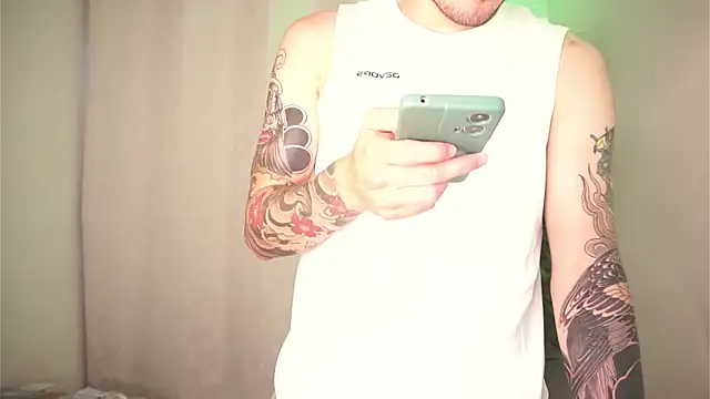 Snapshot of Tony_Wylie chatting on February 2026 08:26:01 PM Tony Wylie online show from February 2026 08:26:01 PM