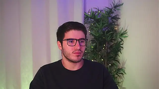 Snapshot of Tony_Wylie chatting on March 2026 07:25:02 AM Tony Wylie online show from March 2026 07:25:02 AM