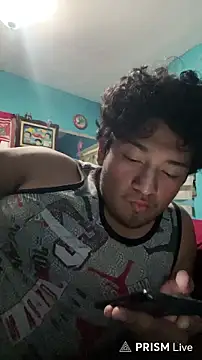 YoElMasHot online show from February 2026 02:32:01 AM