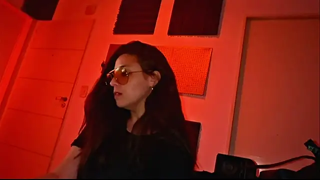 Snapshot of maipilu chatting on October 2025 01:50:01 AM maipilu online show from October 2025 01:50:01 AM