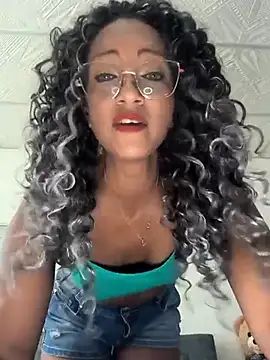 Amaliu  online show from February 2025 03:53:01 PM