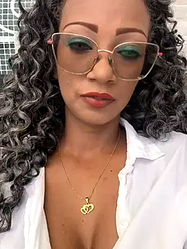 Amaliu  online show from February 2025 03:15:02 PM