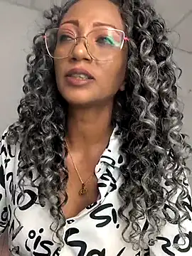 Amaliu  online show from March 2025 12:20:01 AM