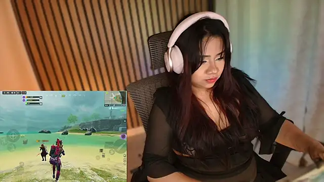 Snapshot of soffyvibes- chatting on April 2026 02:32:01 AM soffyvibes- online show from April 2026 02:32:01 AM