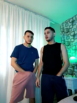 TommyandBillie online show from September 2025 12:32:01 PM