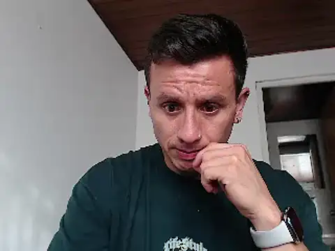 Andrewfalcon online show from December 2024 12:16:02 PM