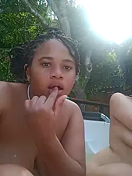 DANIELA MICHEL online show from December 2024 01:49:02 PM