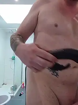 Snapshot of mikaaaaase chatting on March 2026 03:31:01 PM mikaaaaase online show from March 2026 03:31:01 PM