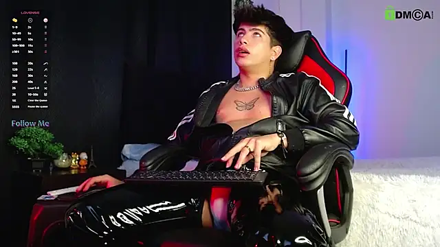 LyleBennett  online show from October 2025 12:58:01 PM