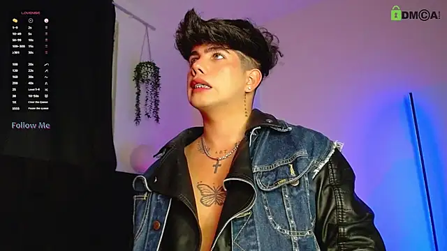 LyleBennett  online show from October 2025 12:41:02 PM