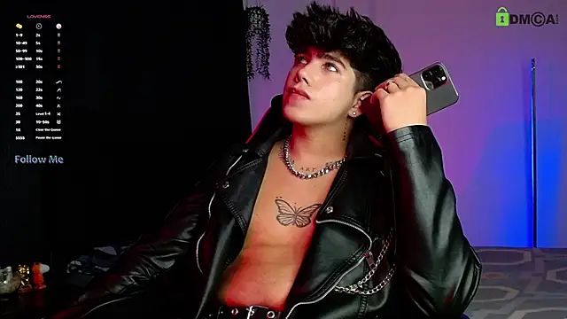 LyleBennett  online show from November 2025 11:42:02 AM