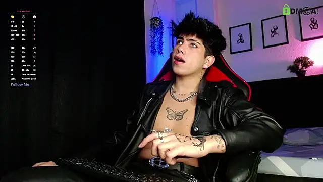 Snapshot of LyleBennett_ chatting on March 2026 11:32:02 AM LyleBennett online show from March 2026 11:32:02 AM