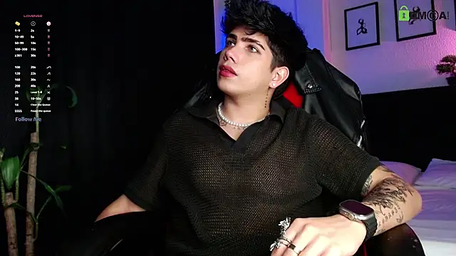 Snapshot of LyleBennett_ chatting on March 2026 10:49:02 AM LyleBennett online show from March 2026 10:49:02 AM