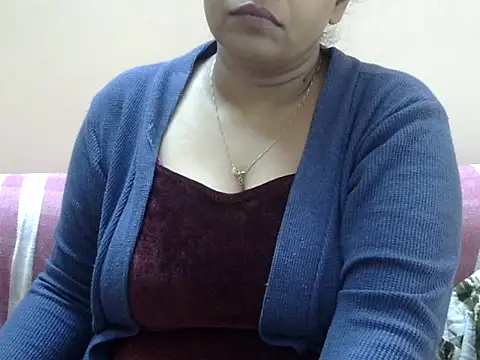 Riya riyaa online show from December 2025 01:24:02 AM